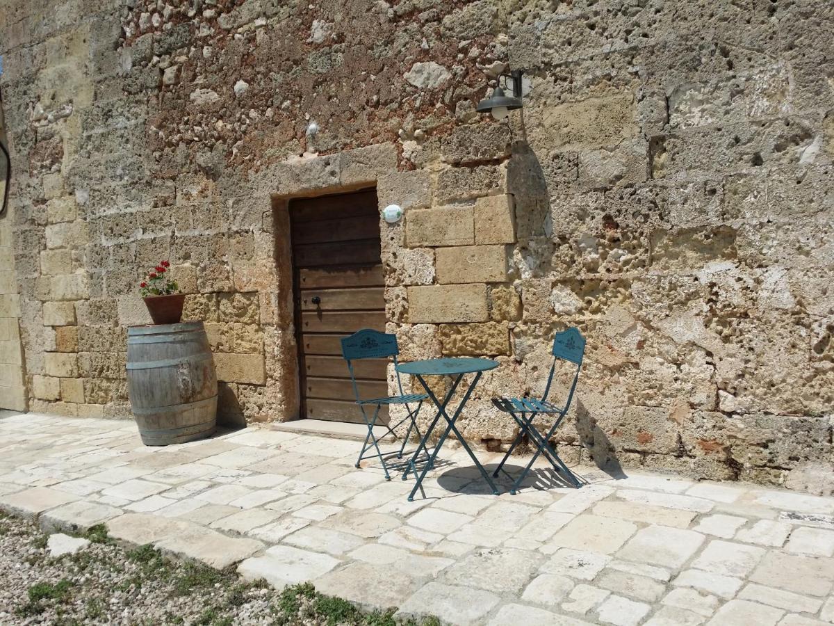 Antica Masseria Ficazzana - Tenuta 마리나 디 페스콜루스 외부 사진